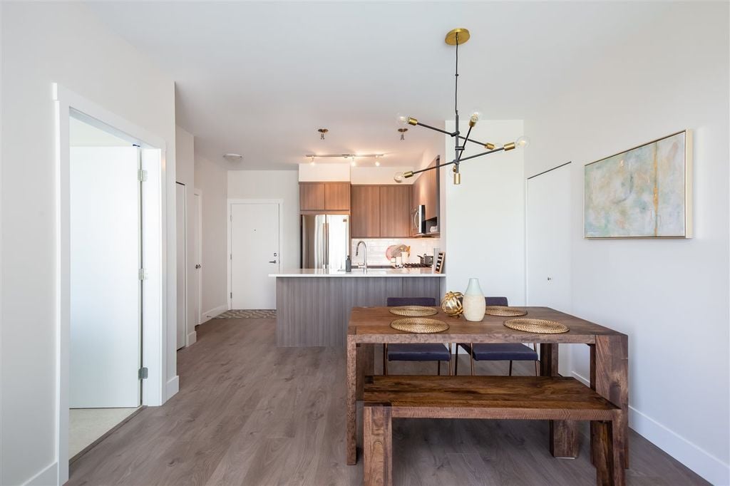 1306 5th Ave, #201