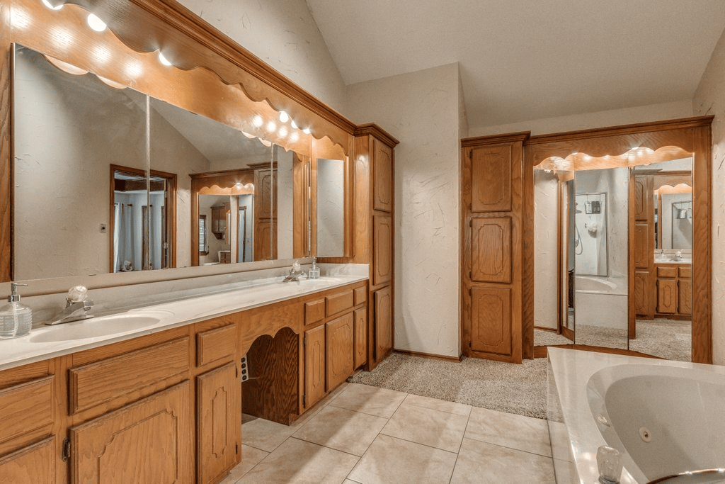 Just Listed: Open Concept Westridge Home