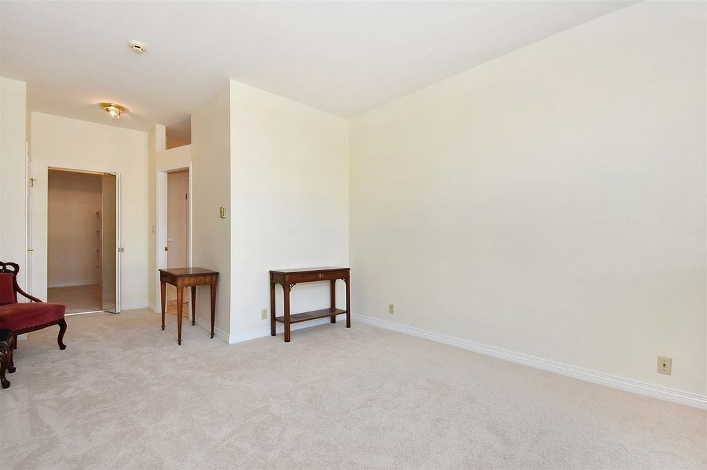 3769 W 7th Ave, #325