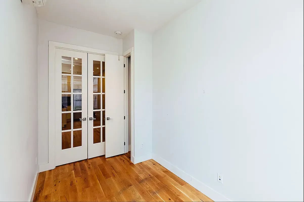 184 Suydam St 2R