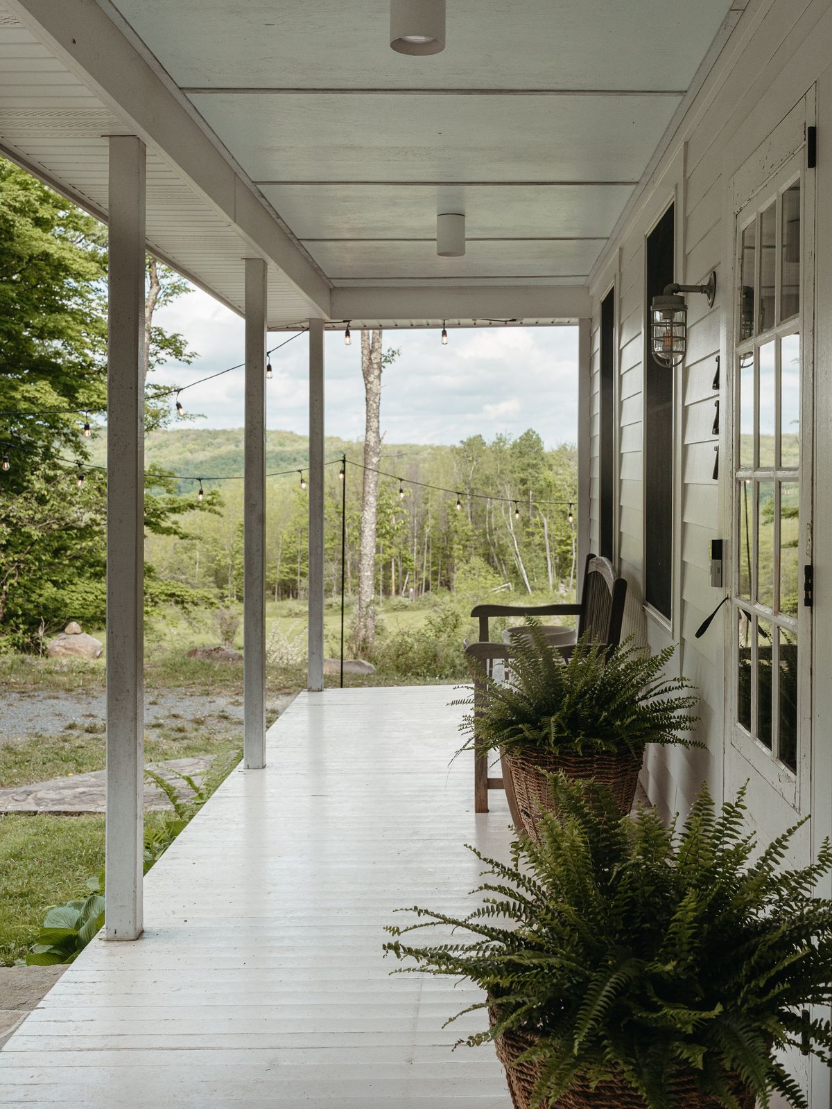 Roscoe Farmhouse