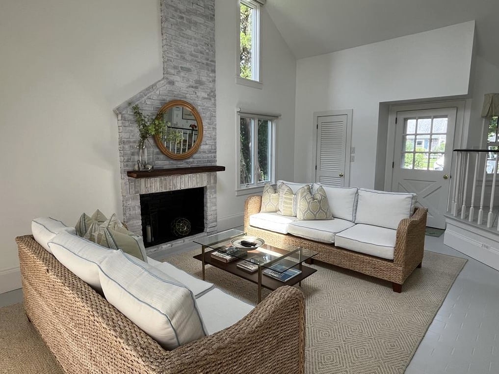 10 Shurtleffs Way