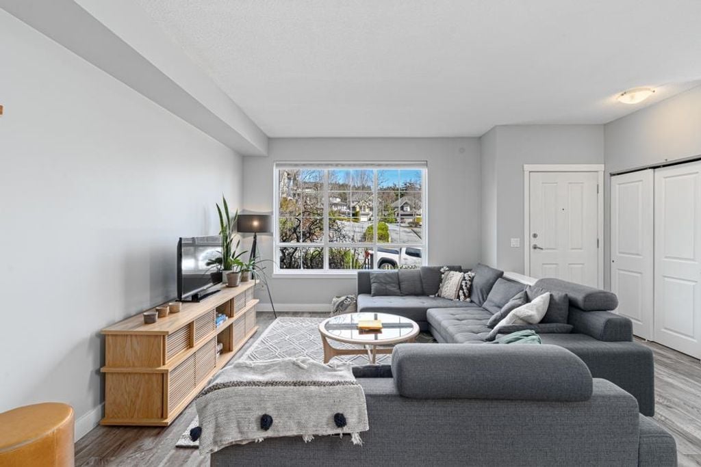 2200 Panorama Dr, #93