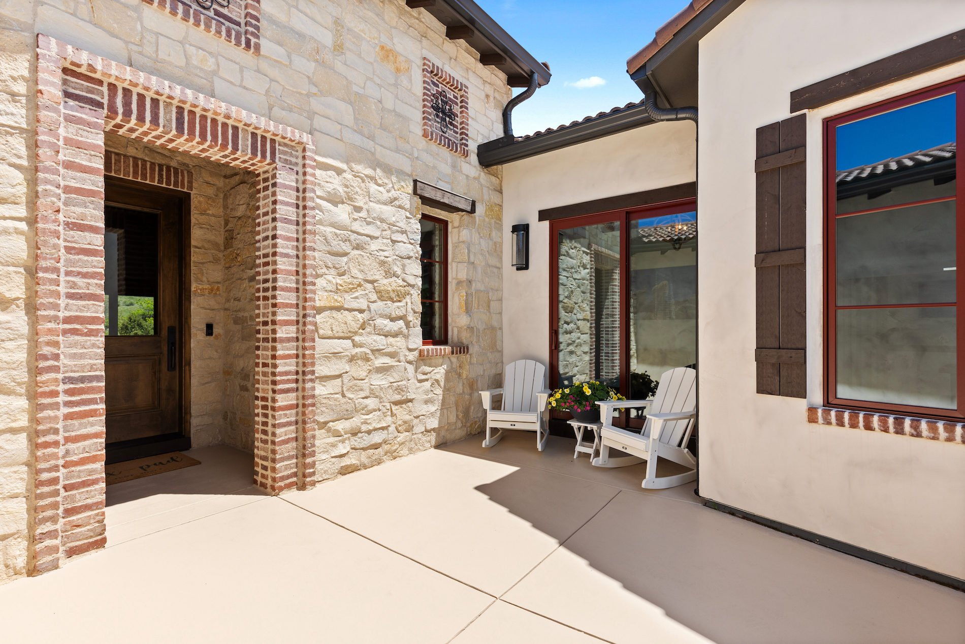 8278 Raphael Lane