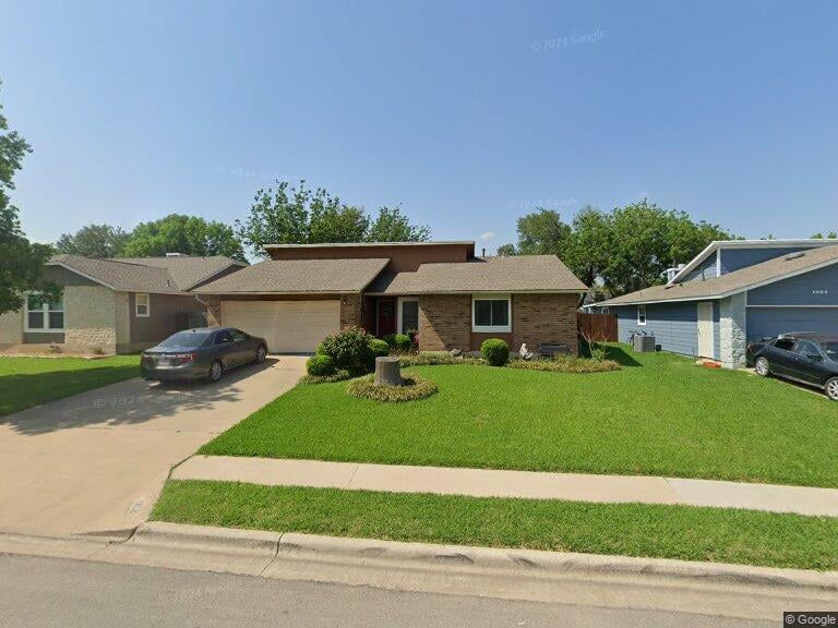1402 Wayne Dr