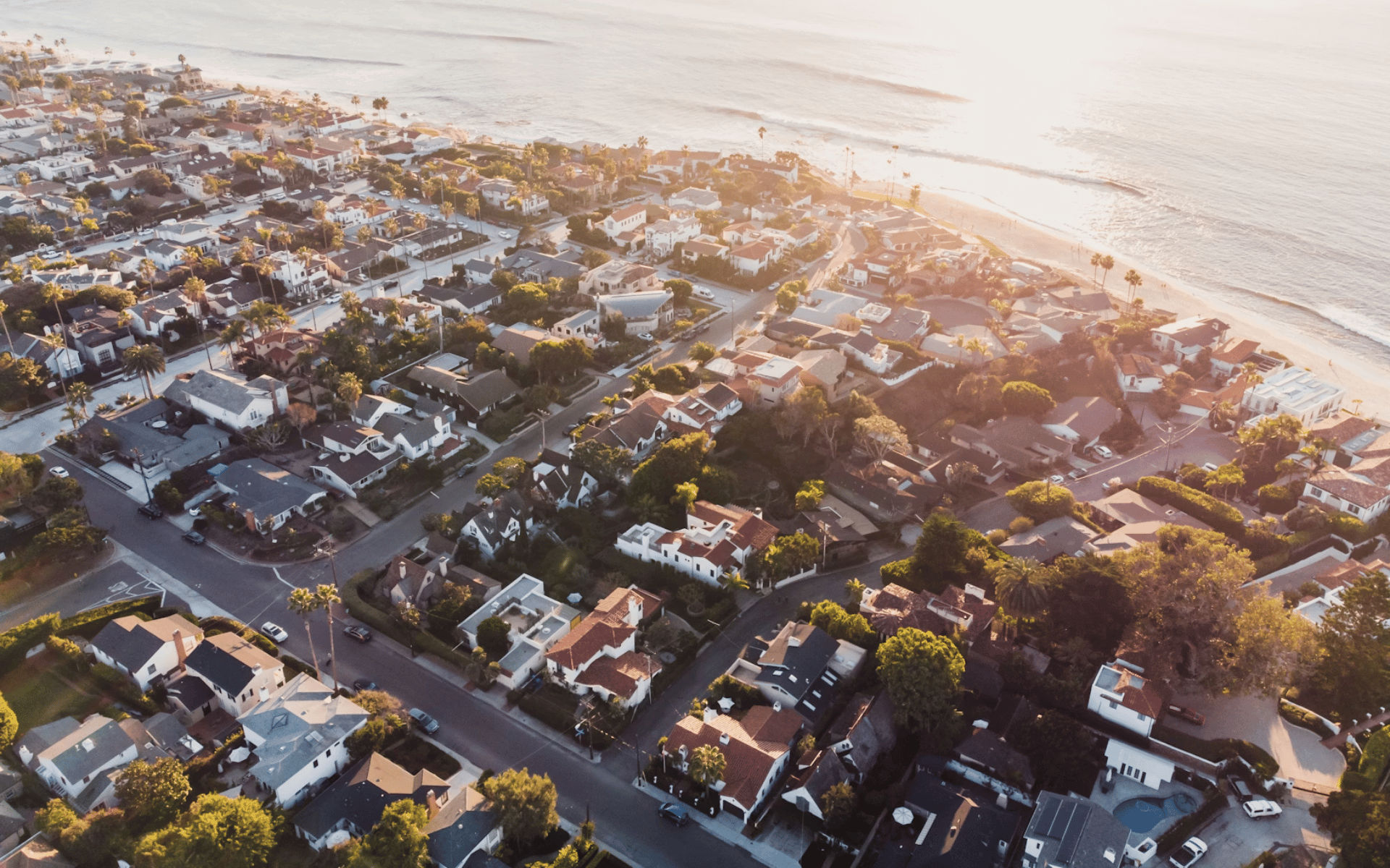 La Jolla waterfront living and coastal homes