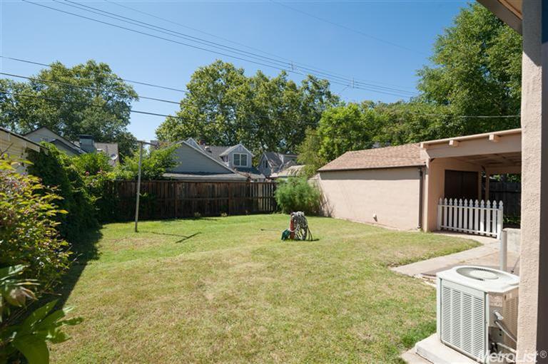 Another Home Sold in East Sacramento! Represented Buyer