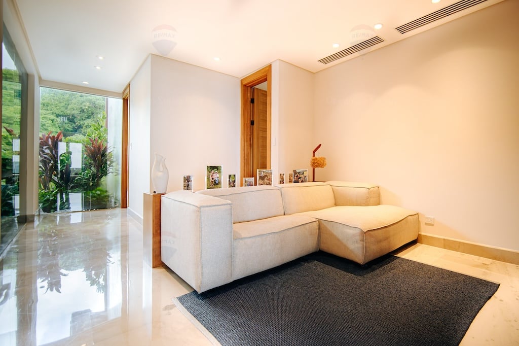 Cortez Amarillo 4 | Newly Renovated 5-Bedroom Ocean-View Luxury Home in Reserva Conchal