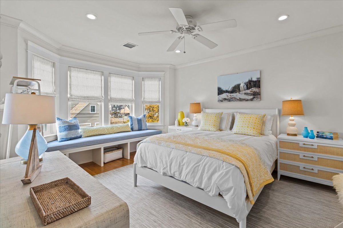 603 Lake Avenue, Bay Head