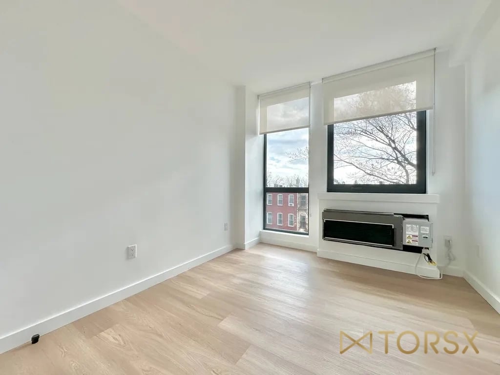 654 Madison St 3F