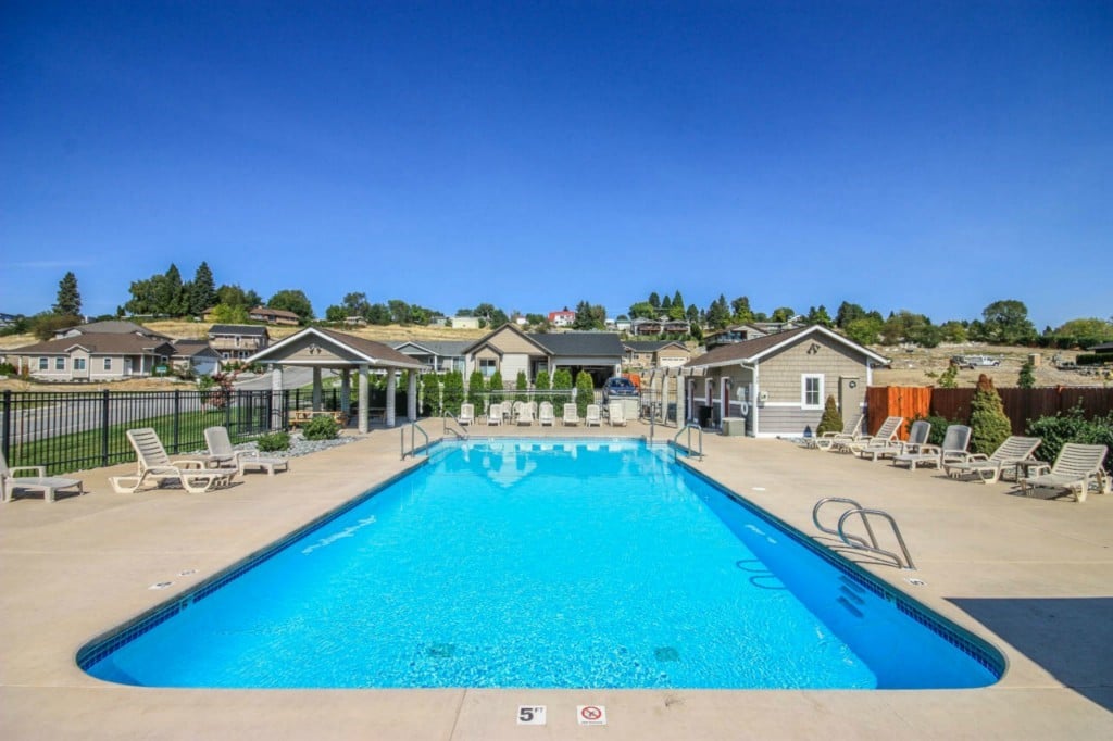 564 Village Dr