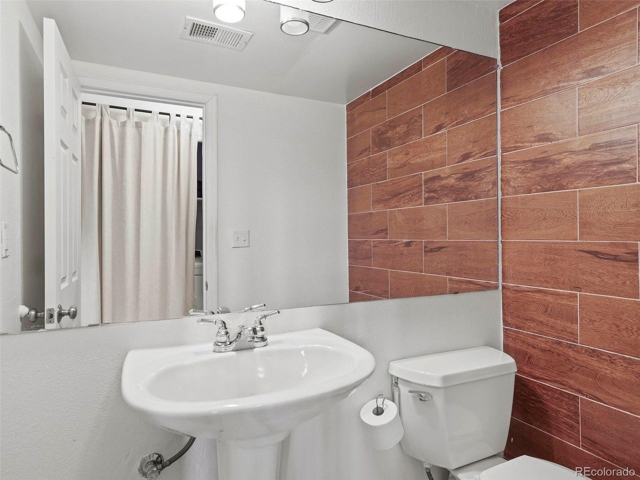 8512 Wheatgrass Cir