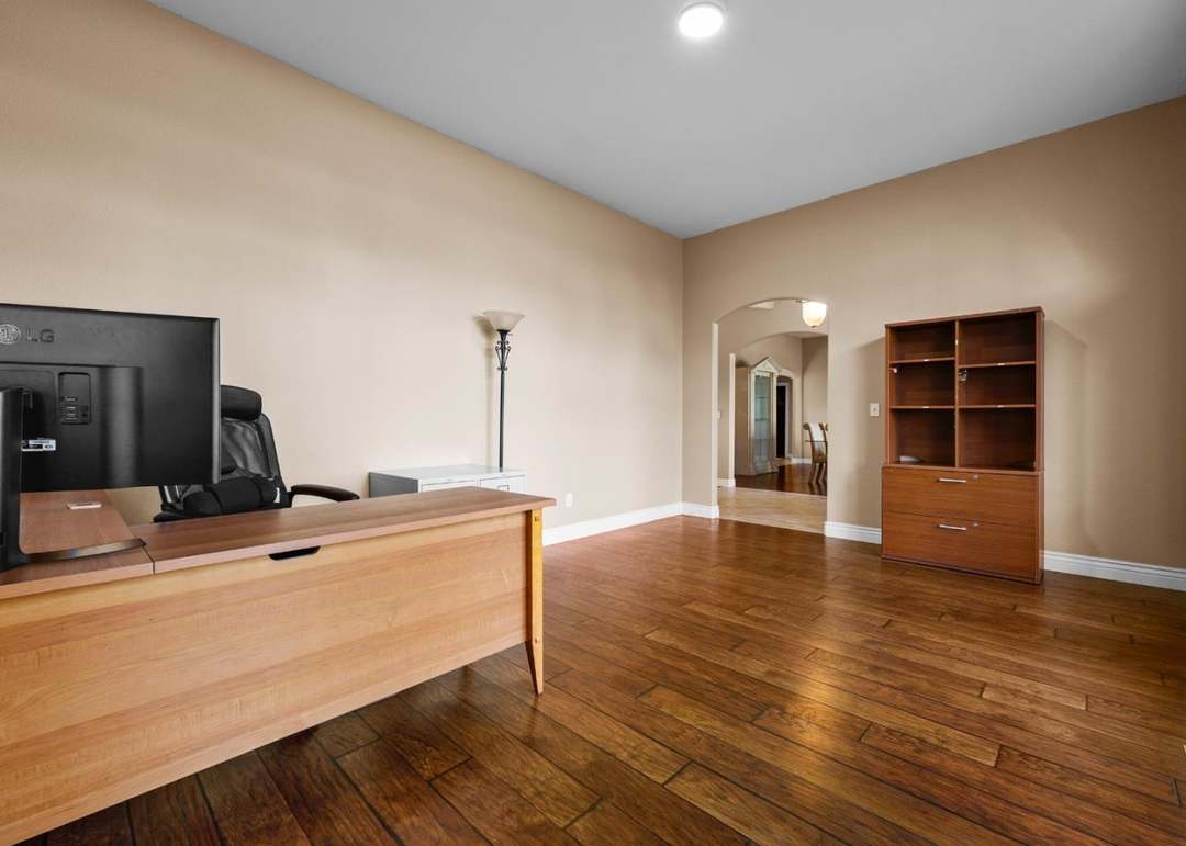 303 Taryn Ct