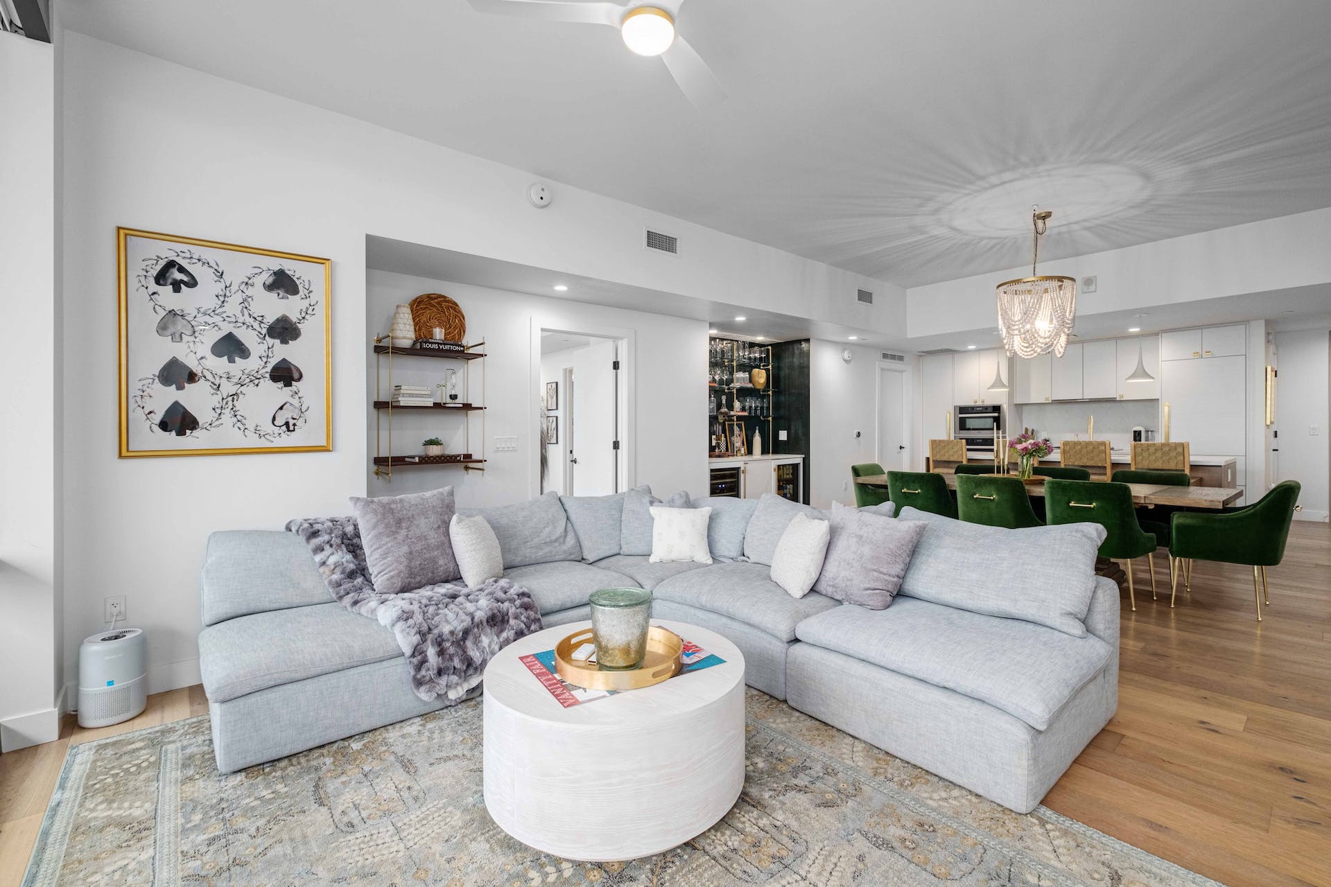 70 Rainey Street #1706 