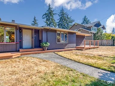 1630 104th Ave SE