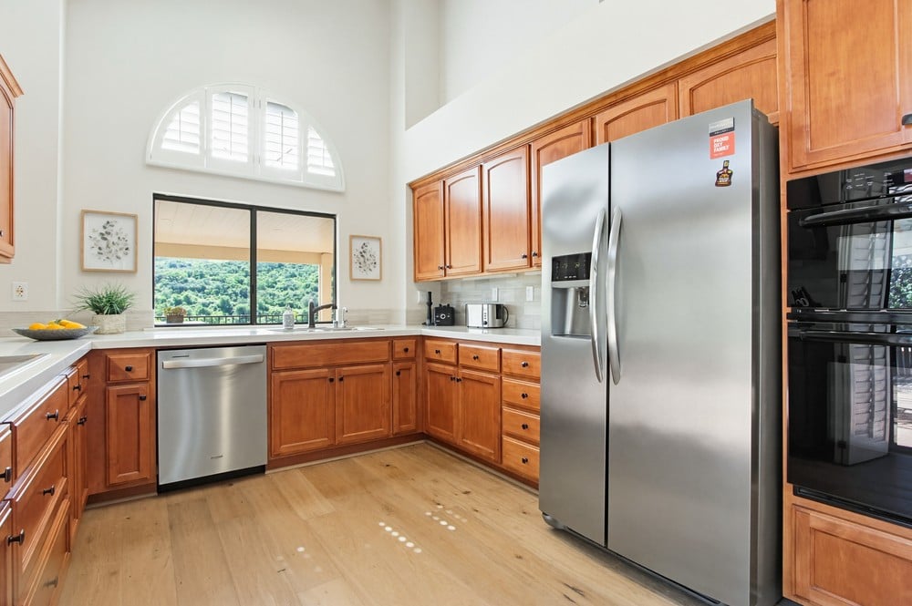 28782 Vista Valley Dr