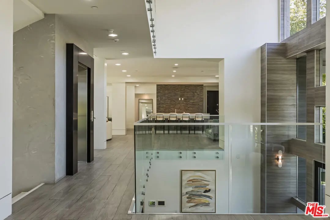 4230 Valley Meadow Rd