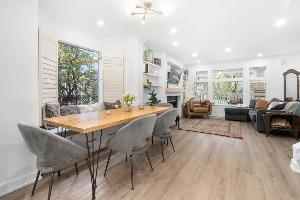 316 W 11th Ave
