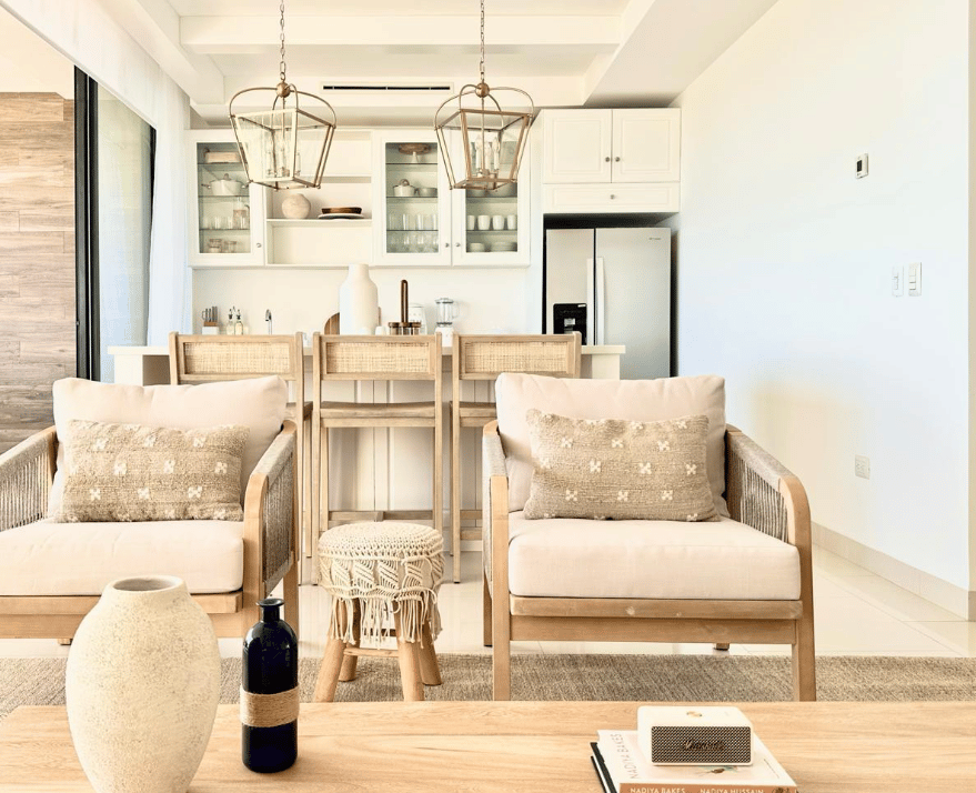 Cabo Dream Escape: OceanView Luxury & Entertainment for 8 Guests