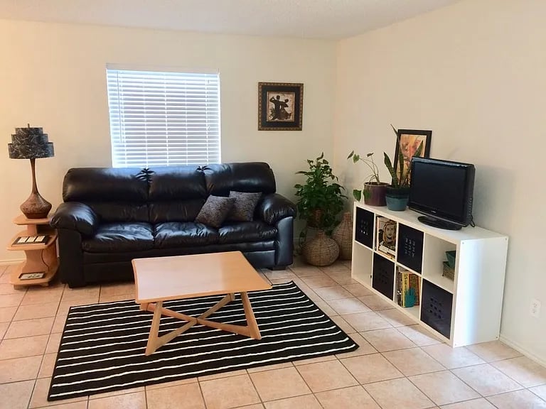 5616 Emerald Forest Dr #115