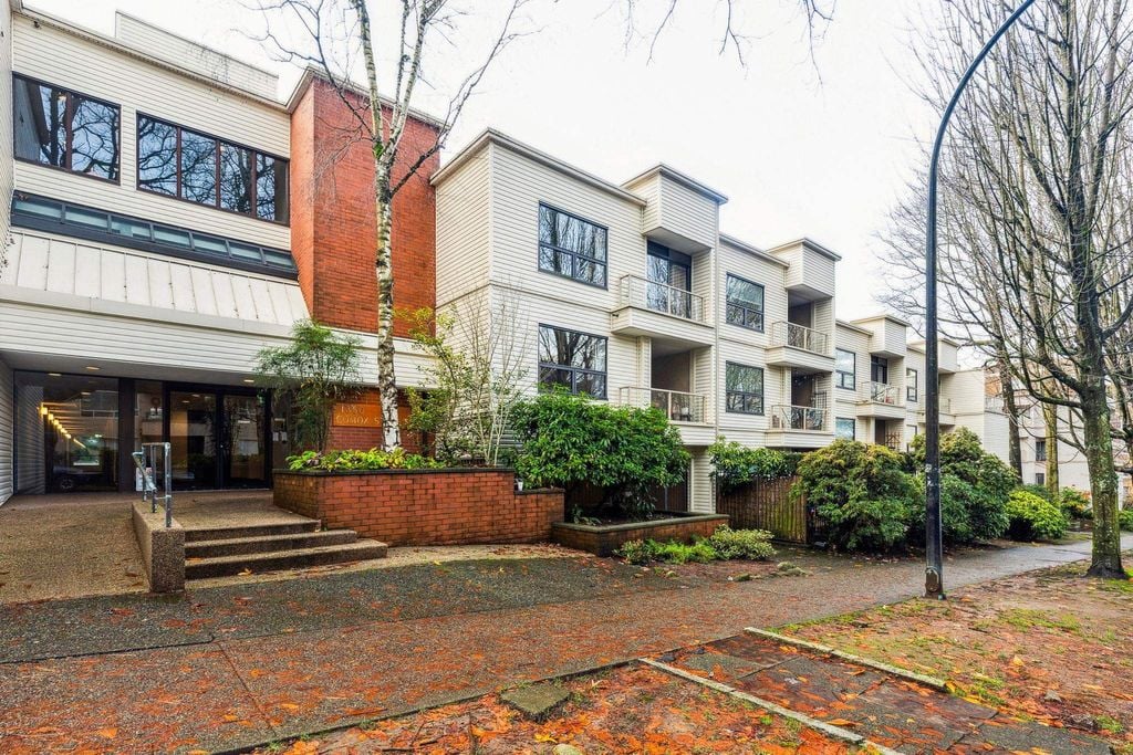 1350 Comox St, #212