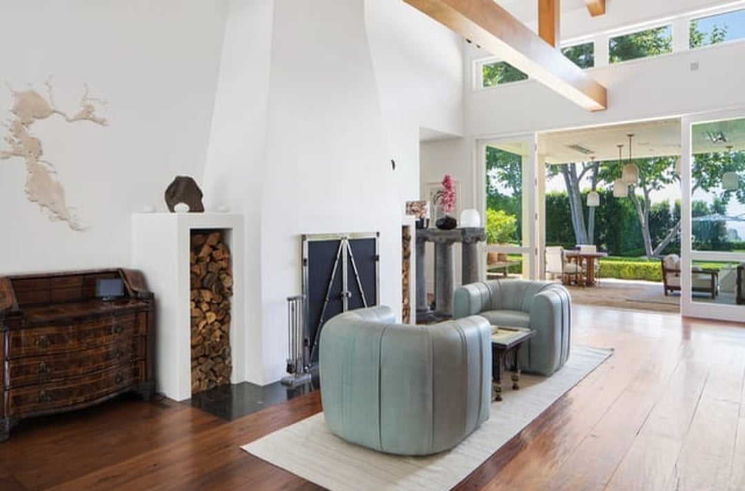 Blissful Manor