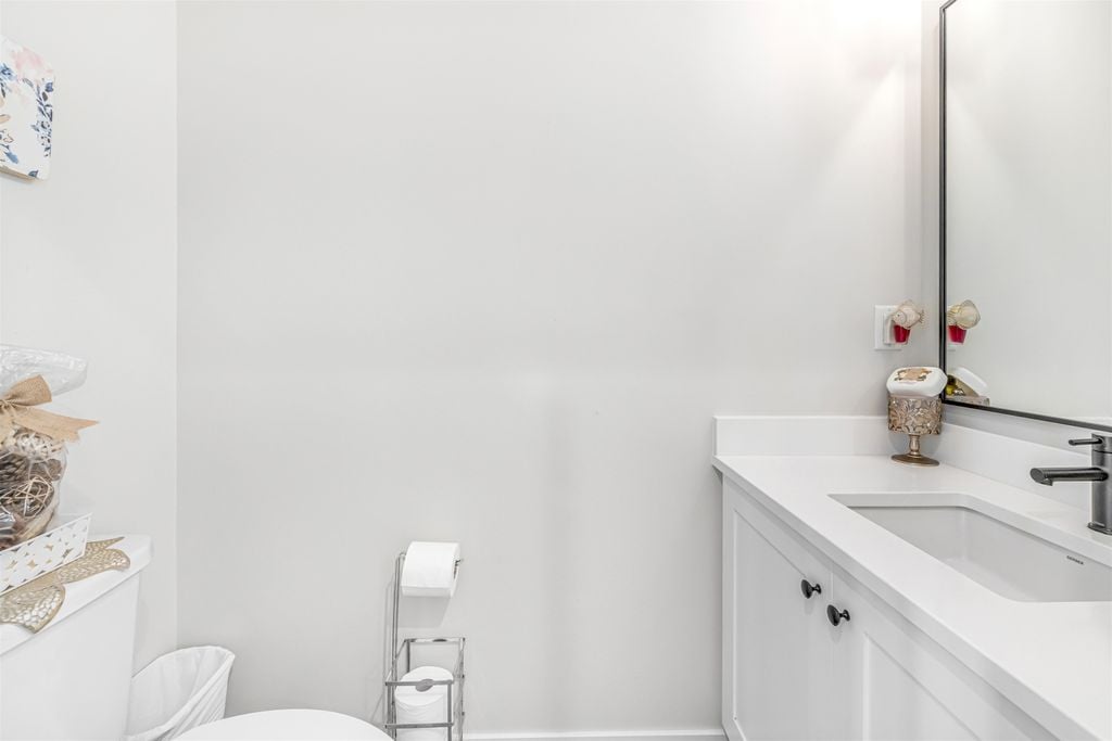 17557 100 Ave, #32