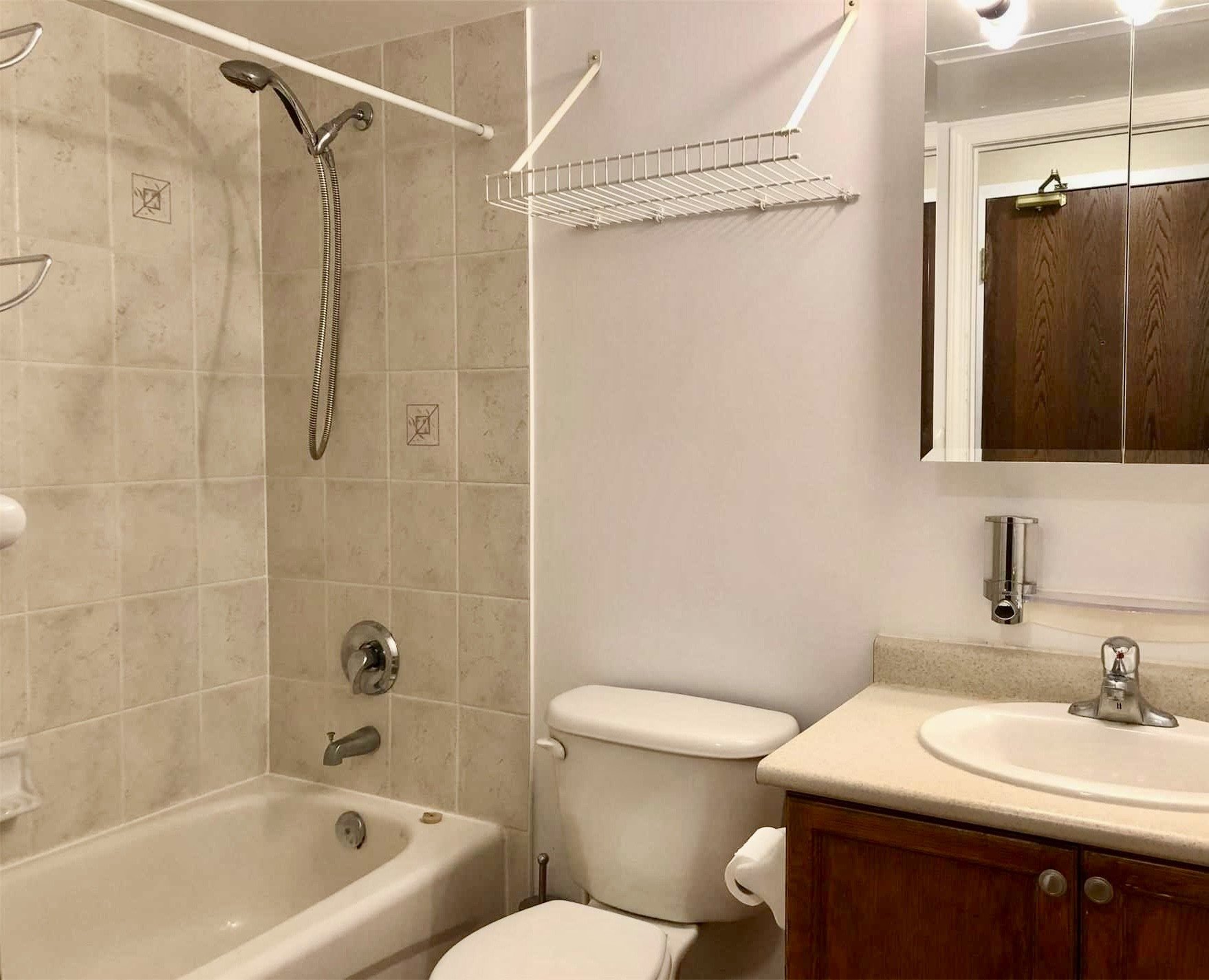 39 Oneida Crescent PH6