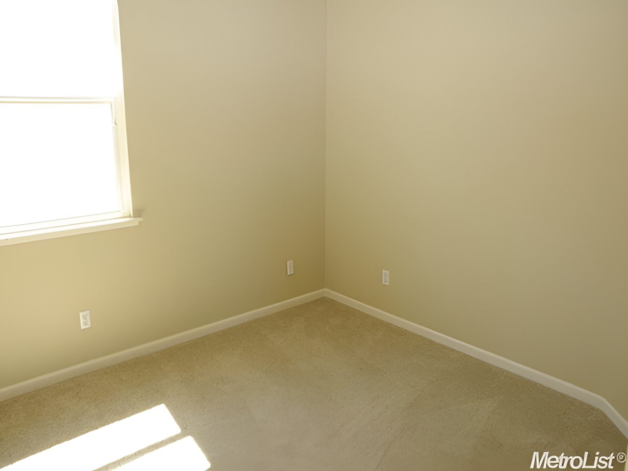2122 Smokestack Way Sacramento, Ca 95833 -Sold- Rep. Buyer