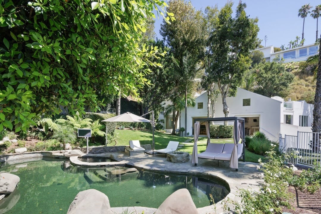 Majestic Retreat