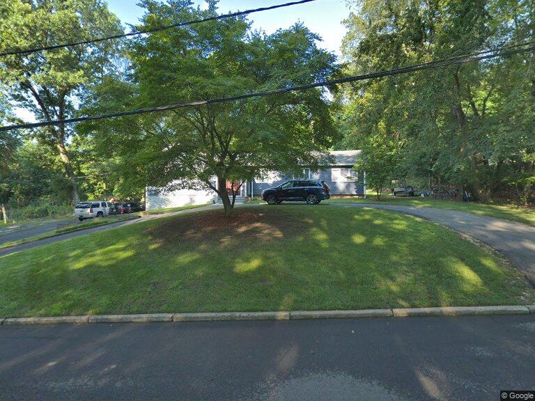 653 Primrose Ln