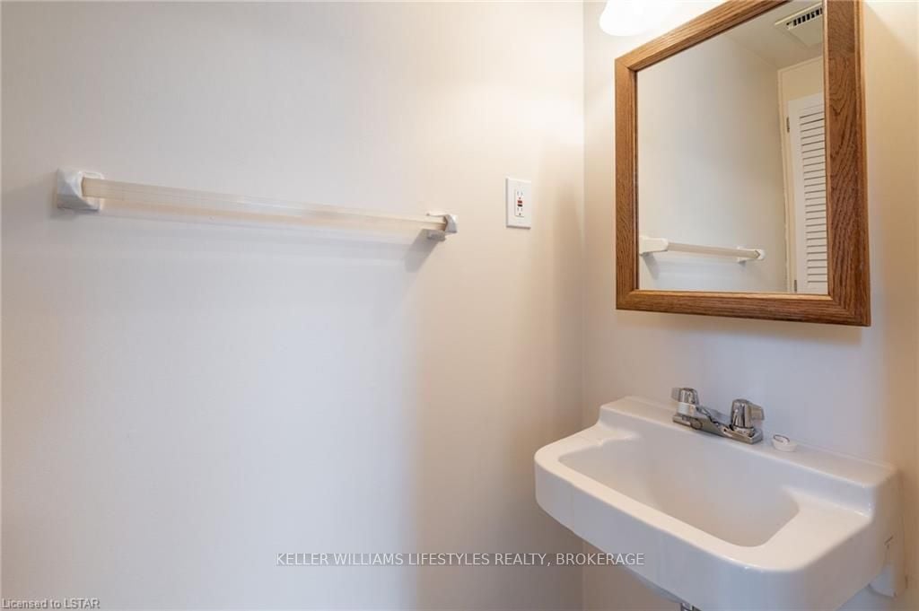230 Clarke Rd 54