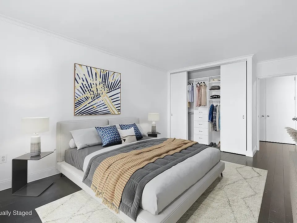 300 Rector Pl, #8G