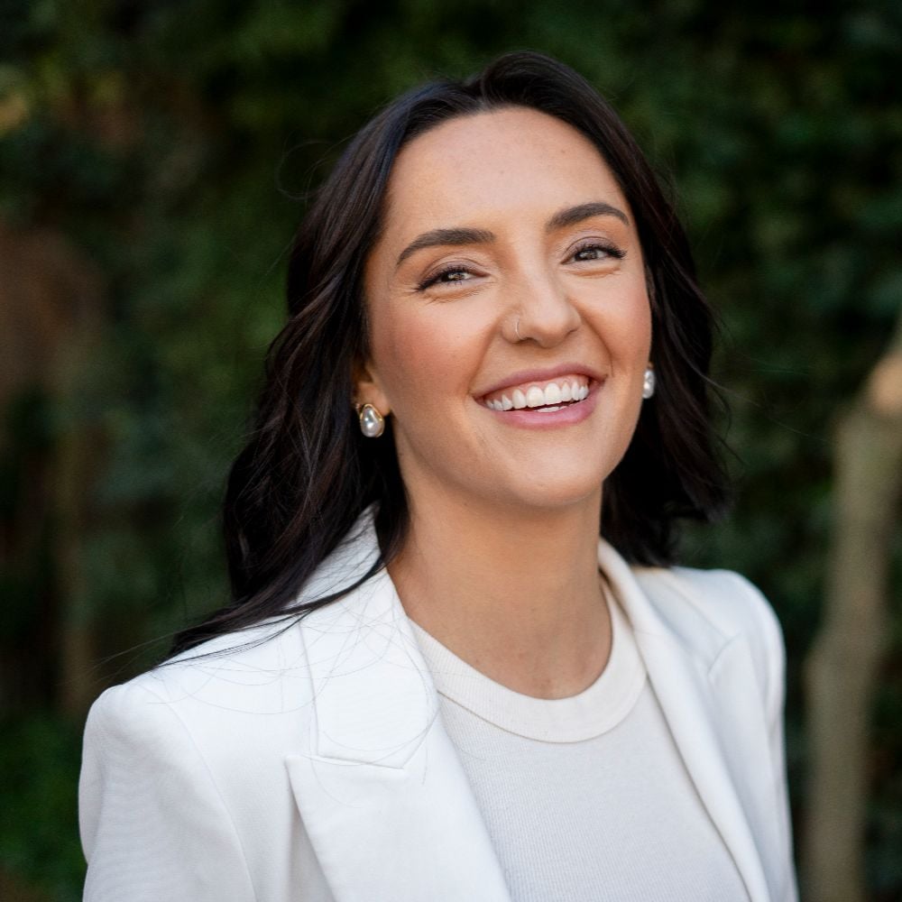 Francini Weil Philadelphia, PA Real Estate Agent Headshot