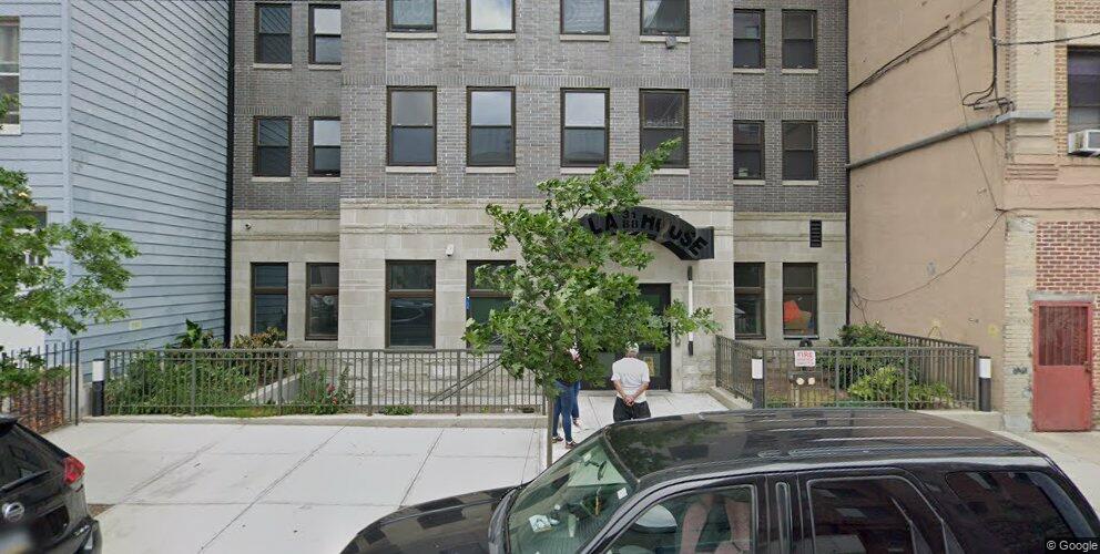 3188-3192 Villa Ave