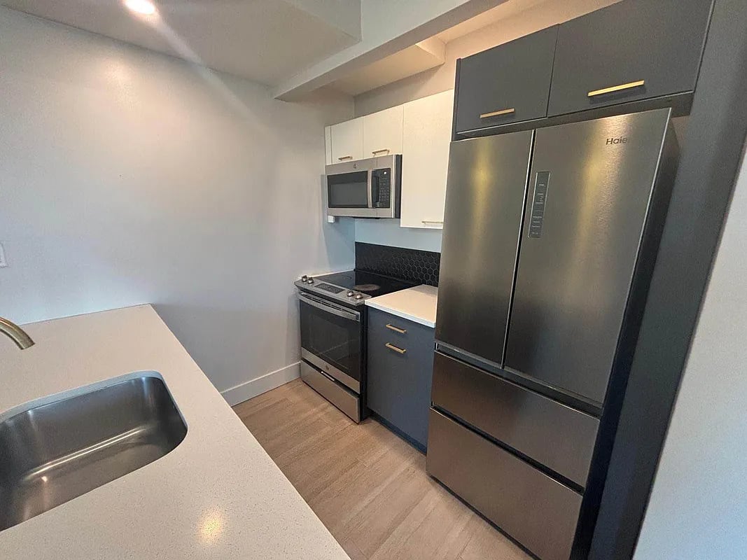 499 Concord Avenue 1