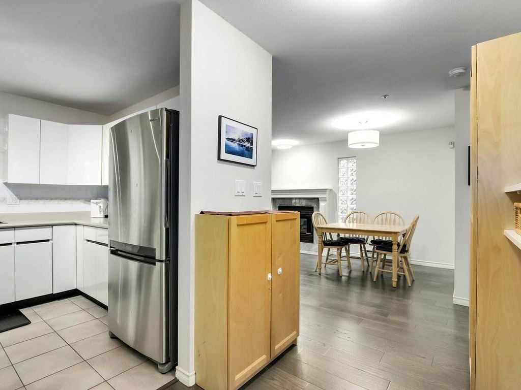 3238 Quebec St, #2