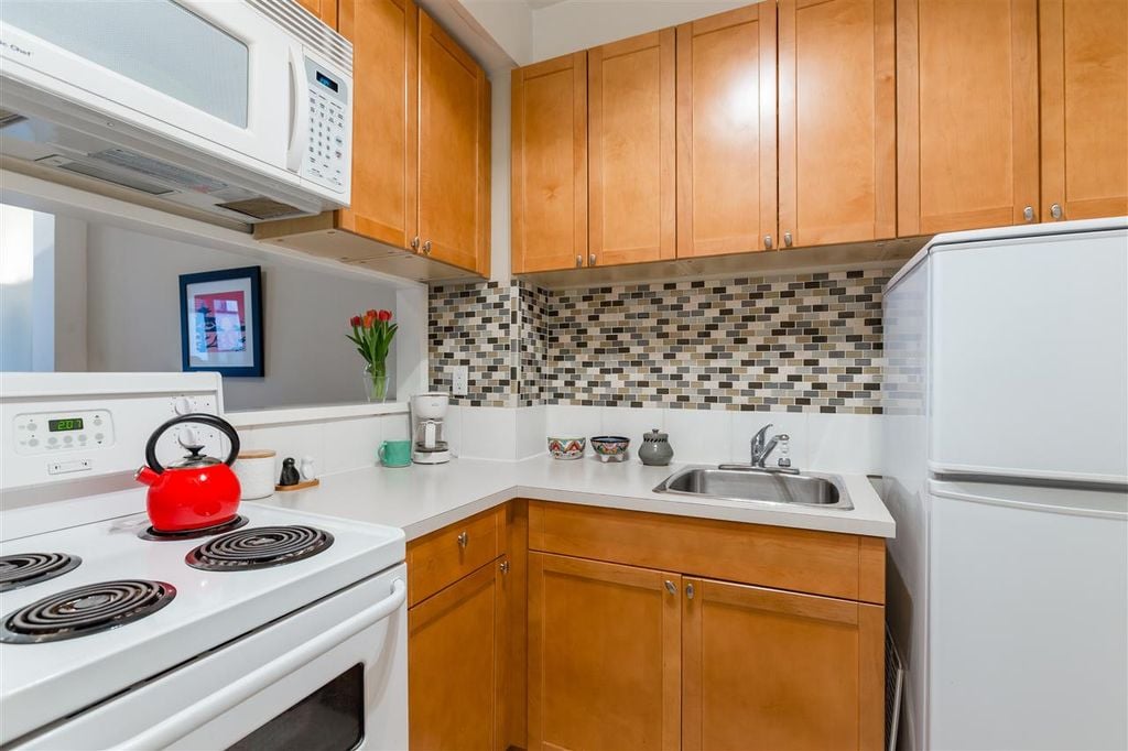 1655 Nelson St, #314