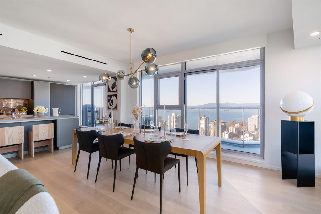 889 Pacific St, #3103