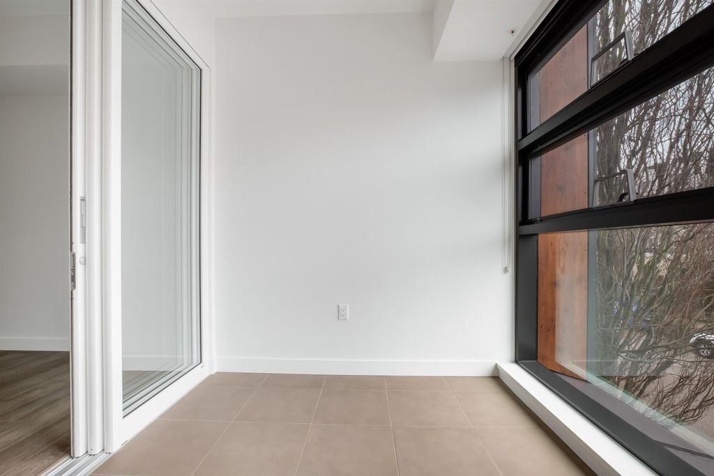 717 W 17th Ave