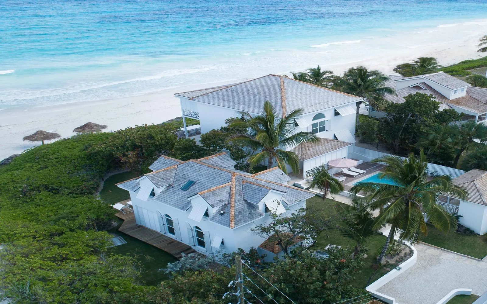 Beautiful Harbour Island Beachfront Villa