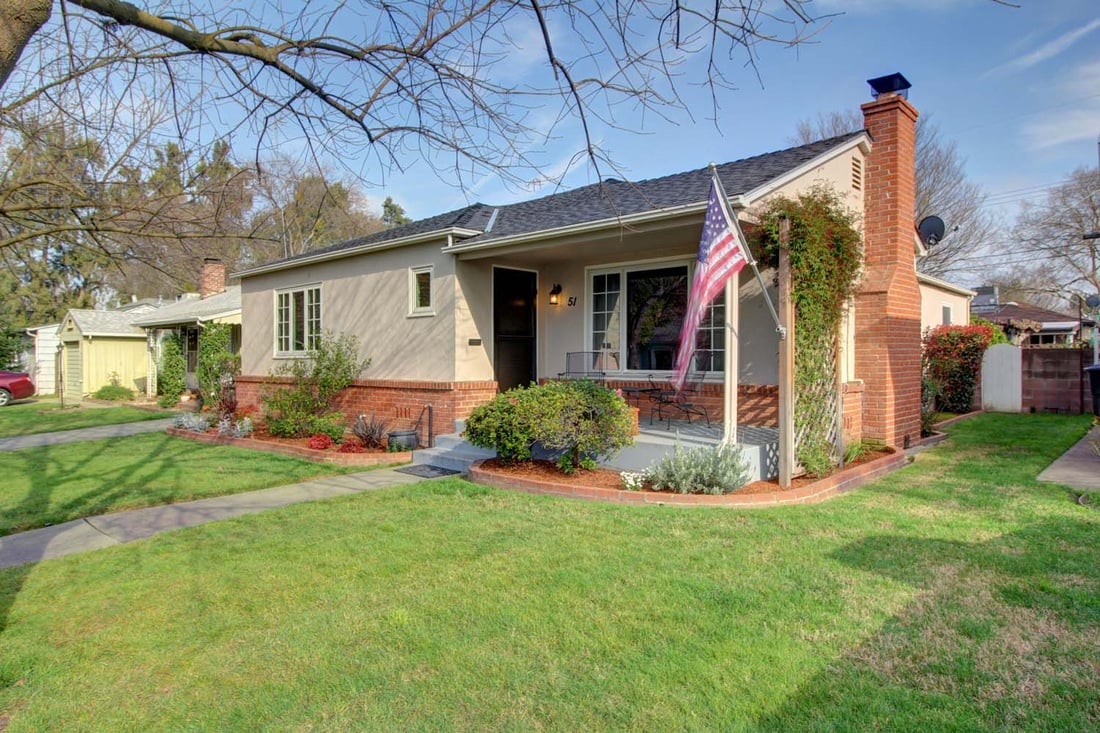 Just Listed! Beautiful East Sacramento Charmer in Great Location!