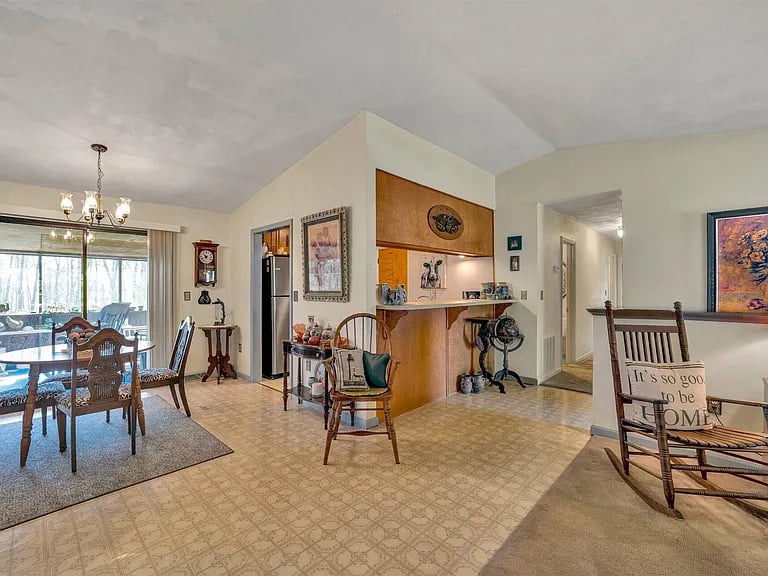 303 Sky View Road