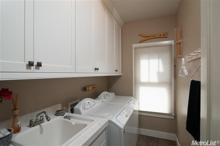 Sold in Fabulous 40's! 1366 47th St. - Represented Buyer
