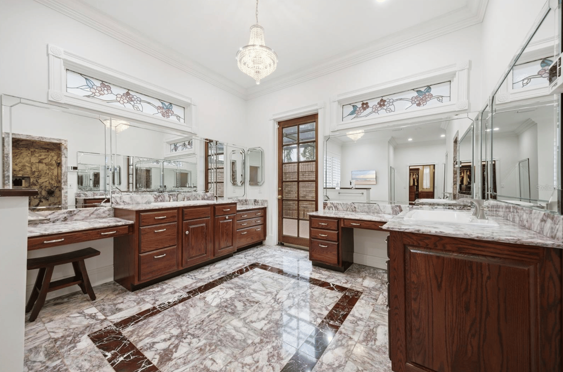 The Cheval Lake Estate