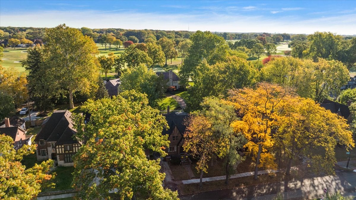 18214 Parkside Street