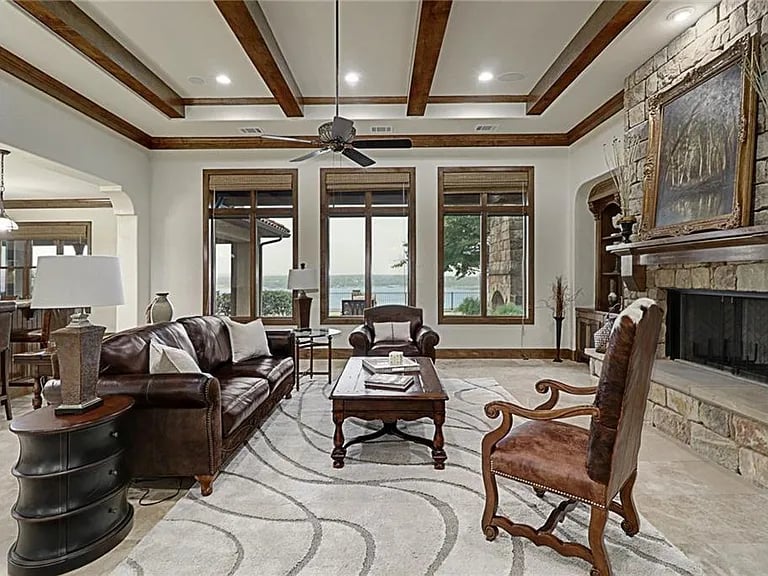 6500 Lantern View Dr