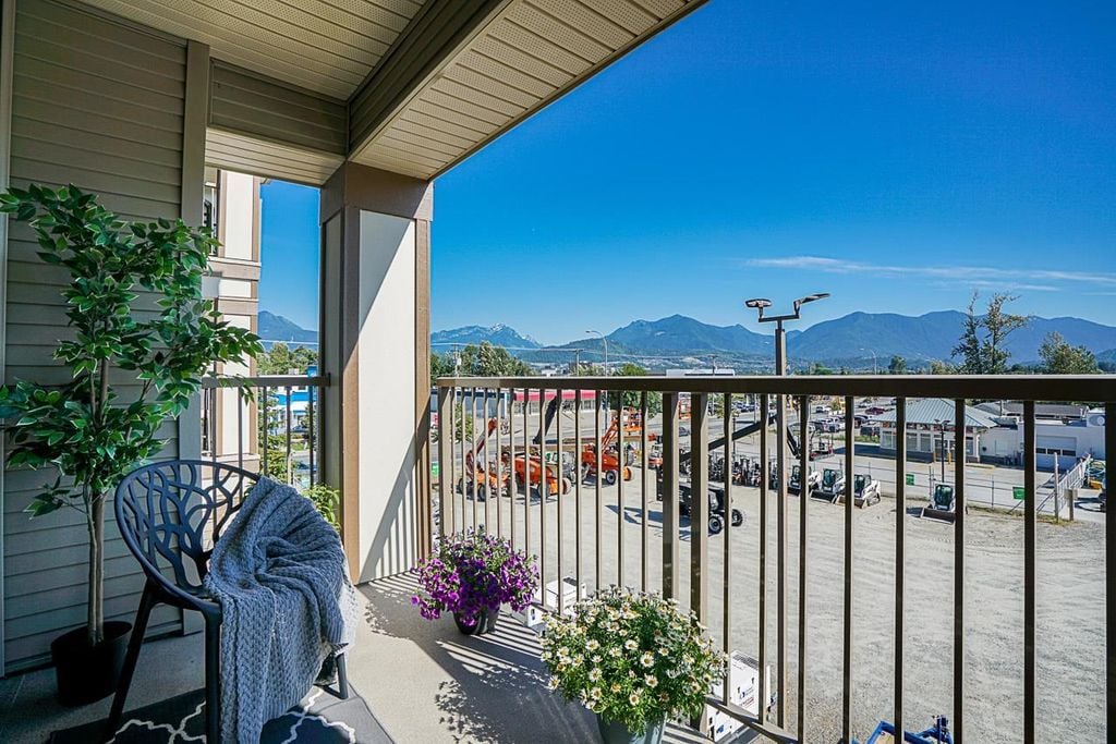45555 Yale Rd, #308
