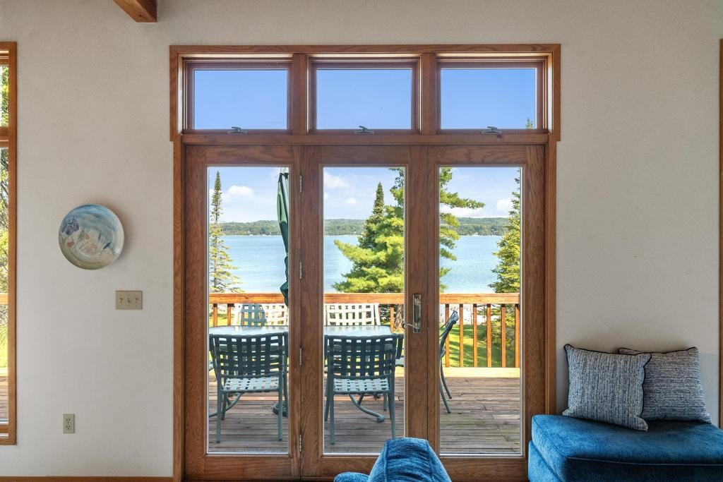 Ferry Rd, Lake Charlevoix