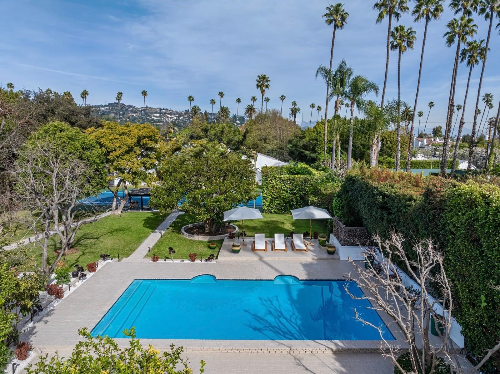 The Beverly Drive Estate 